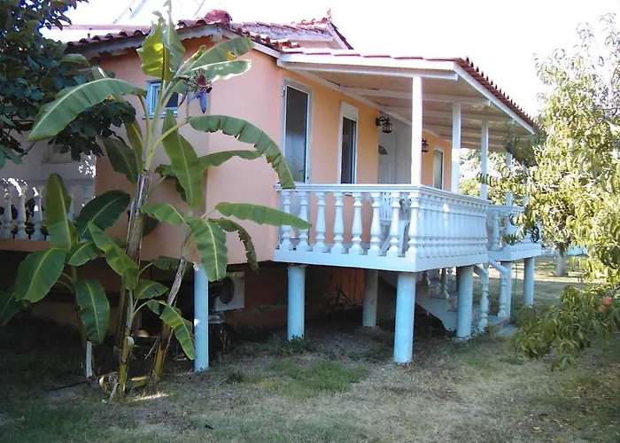 Banana Place Aparthotel