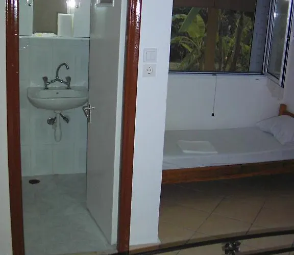 Banana Place Aparthotel Zacharo